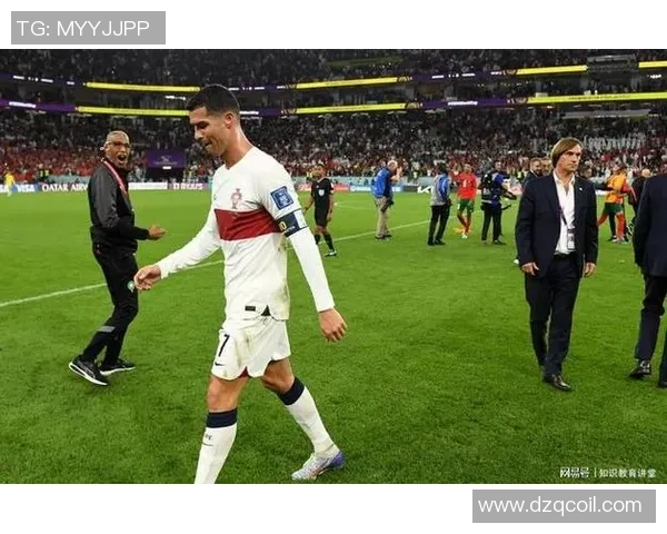 经典老牌足球明星全景回顾与传奇瞬间汇总